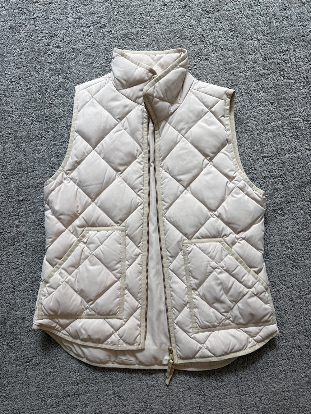 J. Crew Lightweight Quilted Cream Vest